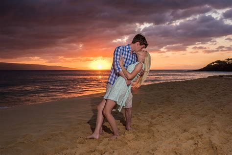 Ross Brianna Wailea Engagement Photographer Engaged On Maui Maui Proposal Photographer