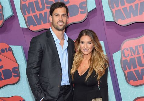 Jesse James Decker Erics Wife Calls Out Jets Haters Metro Us