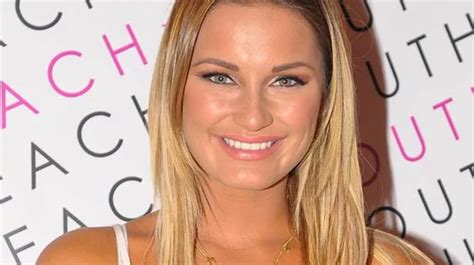 Sam Faiers Favourite To Go Topless And Win Celebrity Big Brother Before Line Up Reveal Mirror