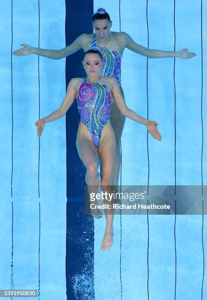 Emily Rogers Swimmer Photos And Premium High Res Pictures Getty Images