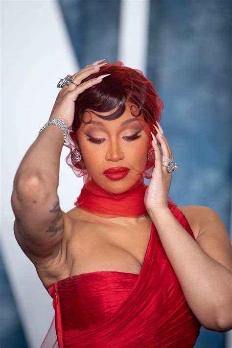 Trapstarjoel's Cardi B Remix SHOCKS Latin America!