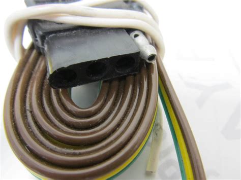 Nov 21, 2018 · let's see what types of connectors the trailer light wiring industry uses today. Trailer End Plug Boat Trailer Connector 4-Wire | Green Bay Propeller & Marine LLC