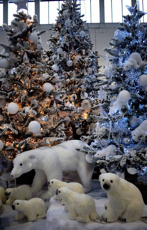 Outdoor Polar Bear Christmas Decorations