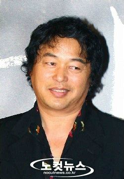 Bu profilde 박은수 (eun soo) hakkında ayrıntılı bilgileri inceleyebilirsiniz. '전원일기' 일용이 박은수, 사기 혐의로 법정 구속 '실형' - 노컷뉴스