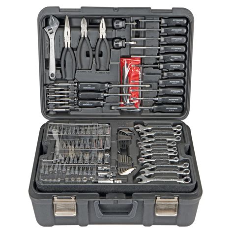 Dewalt is one of the leading brands in the tool space and prides itself on the. Professional Mechanic's Tool Set - 301 Piece