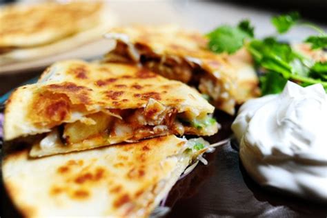 To assemble the butternut squash and spinach quesadillas, butter one side of a flour tortilla and lay the butter side down in a hot pan. Grilled Chicken & Pineapple Quesadillas | Recipe | Food ...