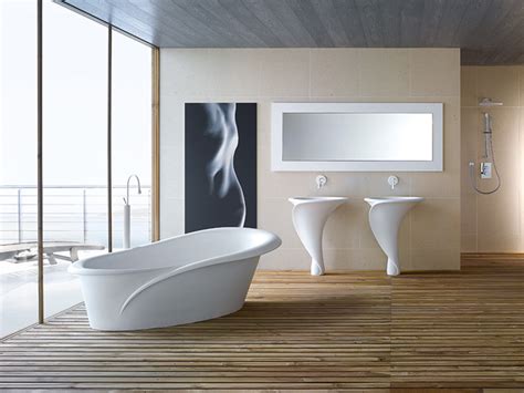 40 x 50 cm mit lüftungsgitter t&r design komplettset rechteck badewanne nika 160 x 70 mit wannenträger und. Freistehende Badewanne KALLAGUAN von MASTELLA; By EdlesBad ...