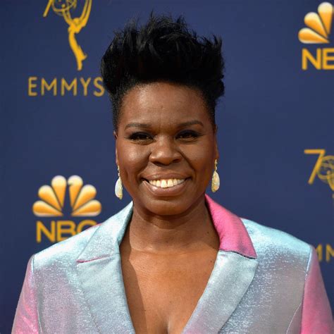 Leave It to Leslie Jones to Wear an Iridescent Suit to the Emmys - and ...