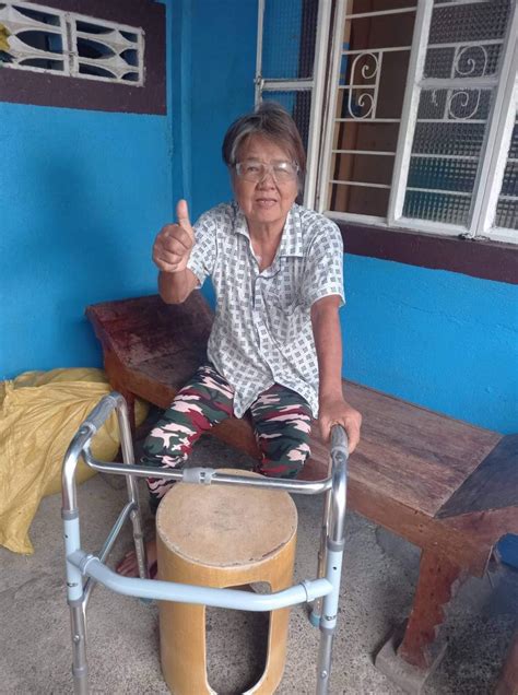 Tungkod Po Para Kay Nanay Na 66 Year Old Ng Barangay Barangca