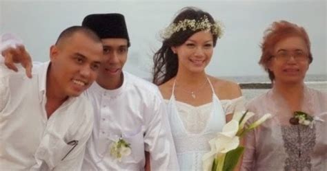 Melissa maureen rizal (melmaureen)'s profile on myspace, the place where people come to connect, discover, and share. ARTIS Anak-Anak Malique & Melissa Maureen Yang Comel (5 ...
