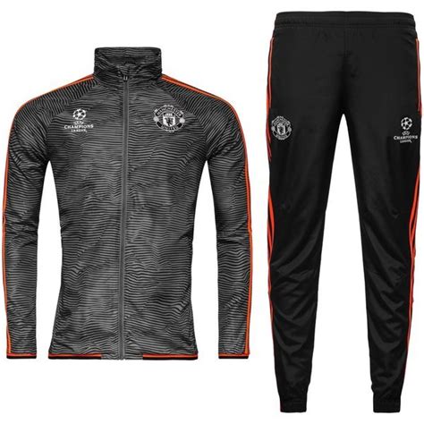 Trainingsanzüge für herren online kaufen › otto.de ✔ viele jogginganzüge ✔ top marken › bestelle jetzt ihren herren trainingsanzug! Manchester United Trainingsanzug - Adidas Kinder ...