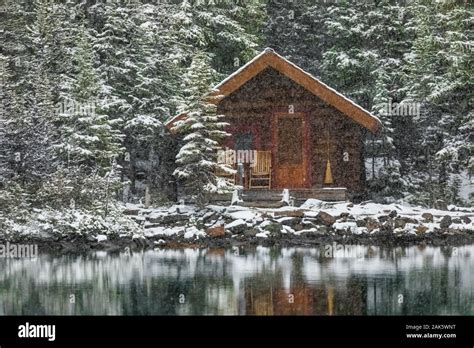 Lakeshore Cabin Of Lake Ohara Lodge In Falling September Snow In Yoho
