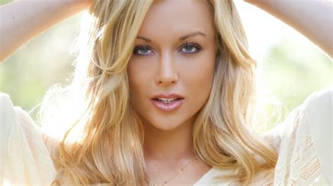 Kayden Kross Arms Up 720p Blonde Model Women Face Hd Wallpaper