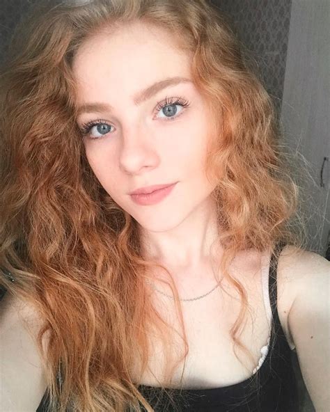 Redhead Ginger Topless Boobs Tits Paleskin Selfie Smutty My XXX