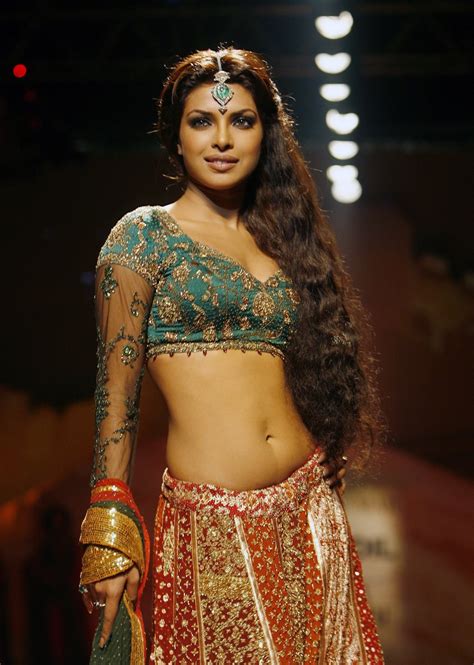 Priyanka Chopra Latest Hot Navel Stills Pics Gallery Actress Indian Hot Actress Picz