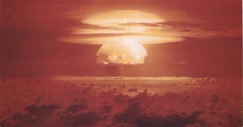 Mind Blowing High Altitude Nuclear Explosions