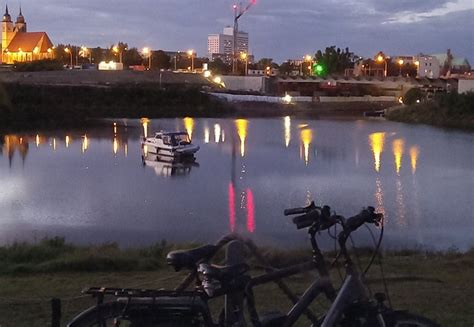 Wohnmobilstellplatz Am Winterhafen Magdeburg In Magdeburg Promobil