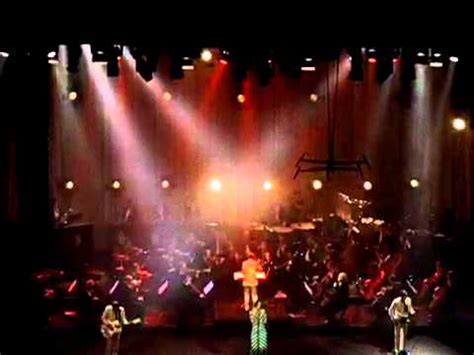 A new stereophonic sound spectacular. Hooverphonic with Orchestra - 2wicky - YouTube
