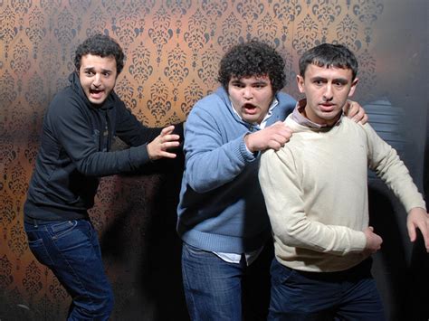 Hilarious Photos Of People Freaking Out At A Haunted House