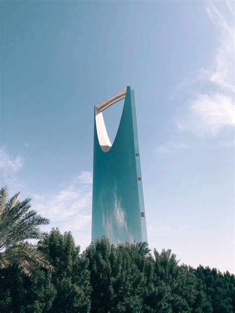 A Stunning Skyscraper In Riyadh Saudi Arabia Architecture Building