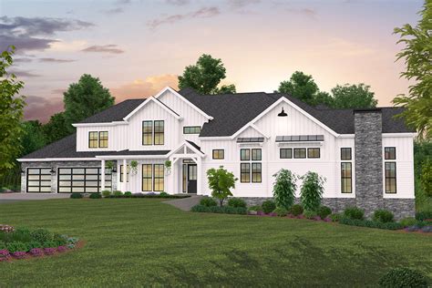 5 Bedroom Farmhouse Plan With Incredible Outdoor Living Space 85333ms