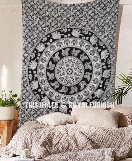 Black And White Elephants Medallion Wall Tapestry Hippie Bedding