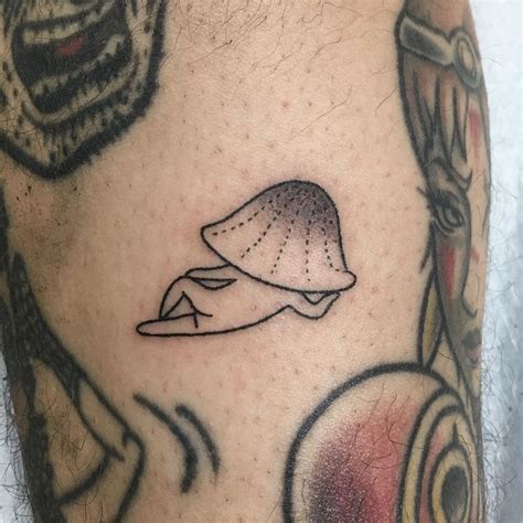 This is a little bottle filled with poison that will look like a true tattoo art on your arm and will take only one or two hours to get. Pin by outlouddreams on Fairy tales & Happy endings in ...