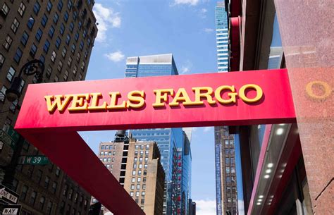 We have put together a summarized list of the current promotions and offers for wells fargo credit card bonuses. Wells Fargo Fined $185 Million Over Fake Credit Card & Deposit Accounts | Credit.com