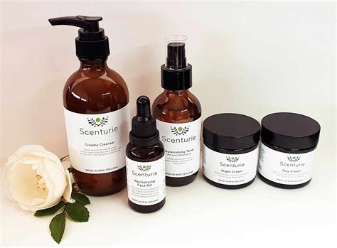 Essential Natural Skin Care Set Scenturie