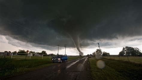 Deadly Tornado Hits Oklahoma Video