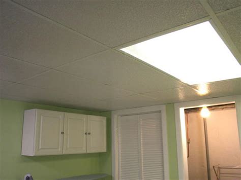 From a ceiling grid kit, surface mount ceiling tiles, drop ceiling tiles and ceiling grids, to faux wood ceiling tiles, decorative ceiling tiles. Drop Ceiling Ideas For Basement | Examples and Forms