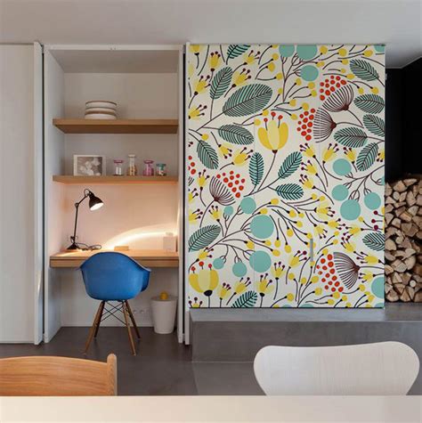 Avec plus de 5000 papiers peints panoramiques, décors muraux ou rouleaux vous trouverez ce qu'il vous faut pour vos projets de décoration, et si vous avez déjà une idée en tête. Idée déco : tapisser ses portes de placards