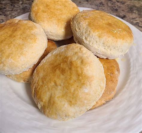 Here's a printable air fryer cook times chart here for your fridge. Frozen Biscuits in Air Fryer - Quick & Easy Tips 2021