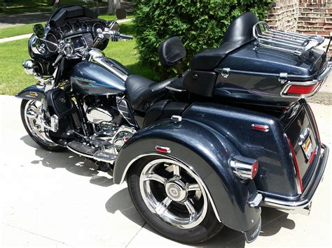 Here is your section of the forum to discuss harley's tri glide trike. My New Tri Glide 2015 - Harley Davidson Forums