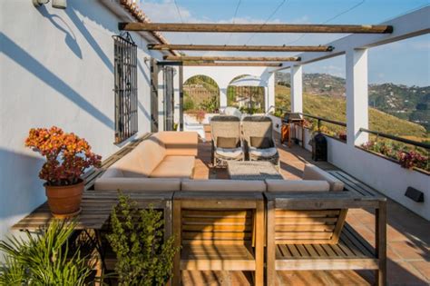 15 Incredible Mediterranean Deck Designs To Complement Your Landscape