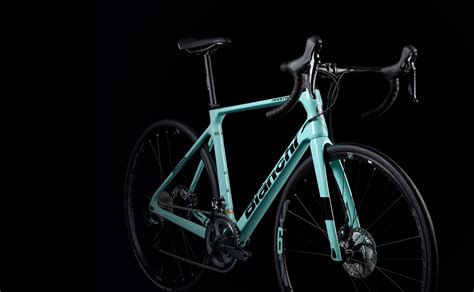 Carbon and aluminium frames to satisfy the different needs in terms of price and performance. Bianchi Infintio XE 2021 Disc Road Bike | Peremium UK ...