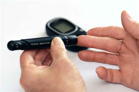 How To Use A Lancet And Lancing Device Diabetic Live