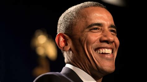 Barack Obama Se Met En Scène En Vidéo Pour Promouvoir Lobamacare