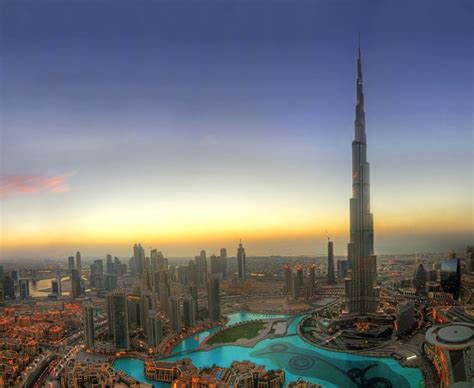 Sunset In Dubai With Burj Khalifa Foto Bilder Dubai In Dubai