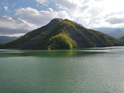 Trekking Al Lago Di Ridracoli Api Studio