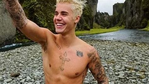 Katching My I Justin Bieber Goes Full Frontal Naked In Skinny Dipping My XXX Hot Girl