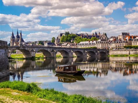 Loire Valley The Land Of Castles Cycling Tour 10adventures