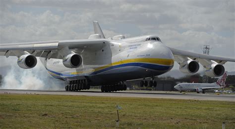Worlds Largest Airplane Lands In Australia Stuns Onlookers
