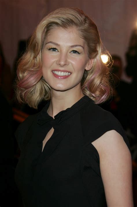 Rosamund Pike Pictures Gallery 2 Film Actresses