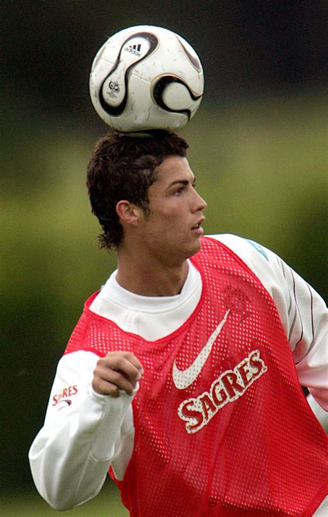 Cristiano Ronaldo Del Infierno Adolescente Al Olimpo Del Fútbol