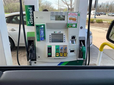 Bp Gas Pumps Diesel Is Usually Green But Not At Bp Rcrappydesign
