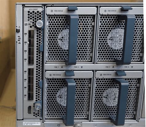 Cisco Ucs5108 8x B200 M3 Blade Servers 16x Eight Core 2 60ghz 768gb R