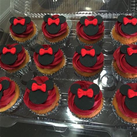 Edible minnie mouse cake toppers. Minnie Mouse cupcakes with fondant edible decorations. # ...