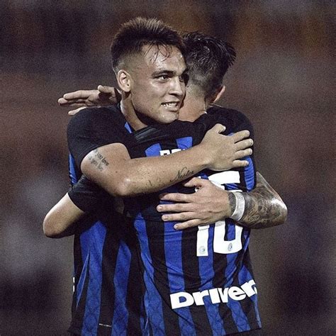 The best gifs are on giphy. Pin di Sofia Frassia su Fútbol | Football, Squadra, Club