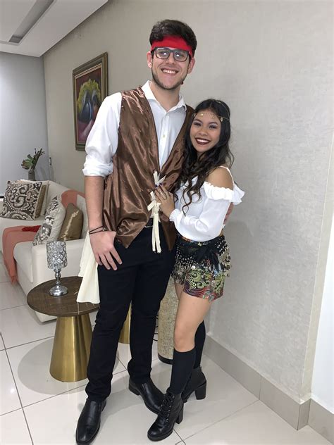 gypsy couple costume couple halloween costumes halloween outfits gypsy hipster style